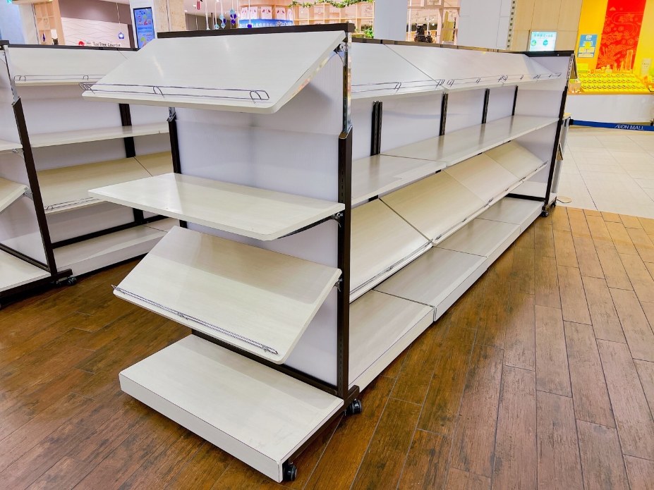 ギフト什器展開　棚板3段バージョン