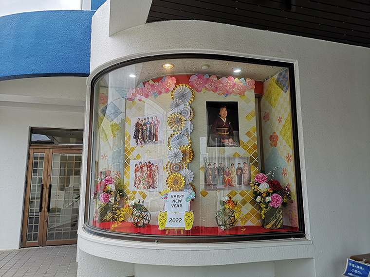 写真館　ウィンドウディスプレイ